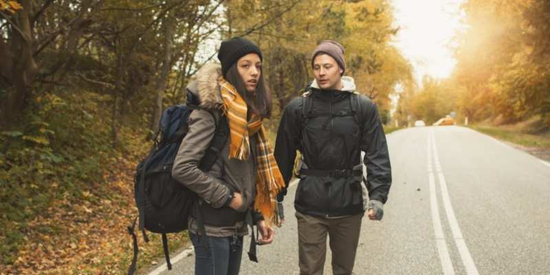 Hitchhiking Safety: How To Hitchhike Safely With Tips and Tricks