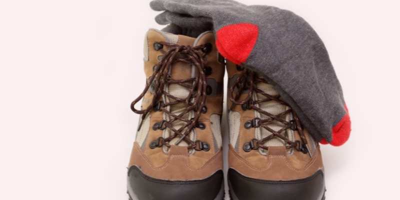 How to Choose the Right Hiking Socks for You